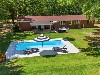 695 Hartzog , Barnwell, SC 29812