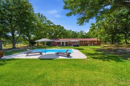 695 Hartzog  photo 4