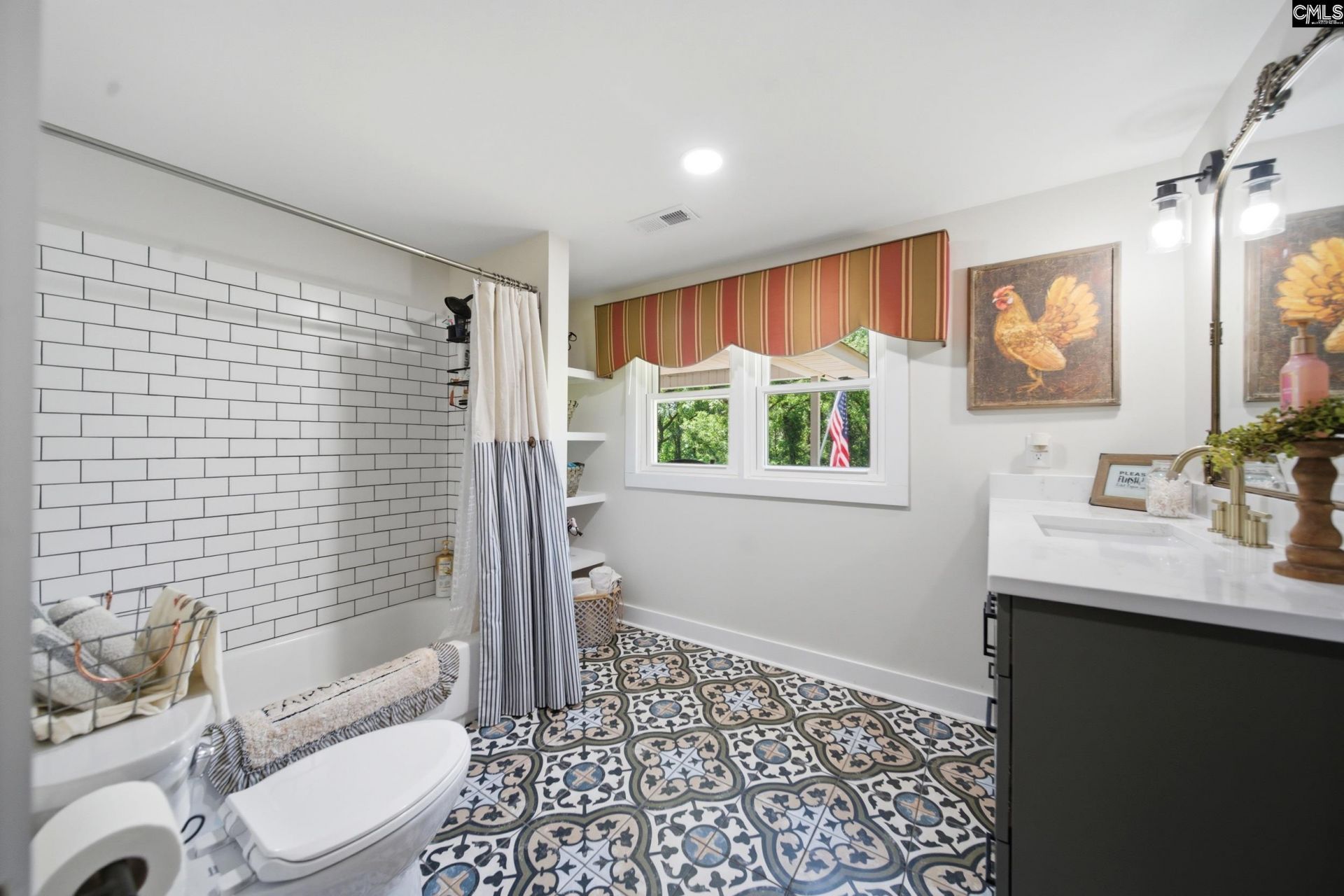 695 Hartzog  Photo 23
