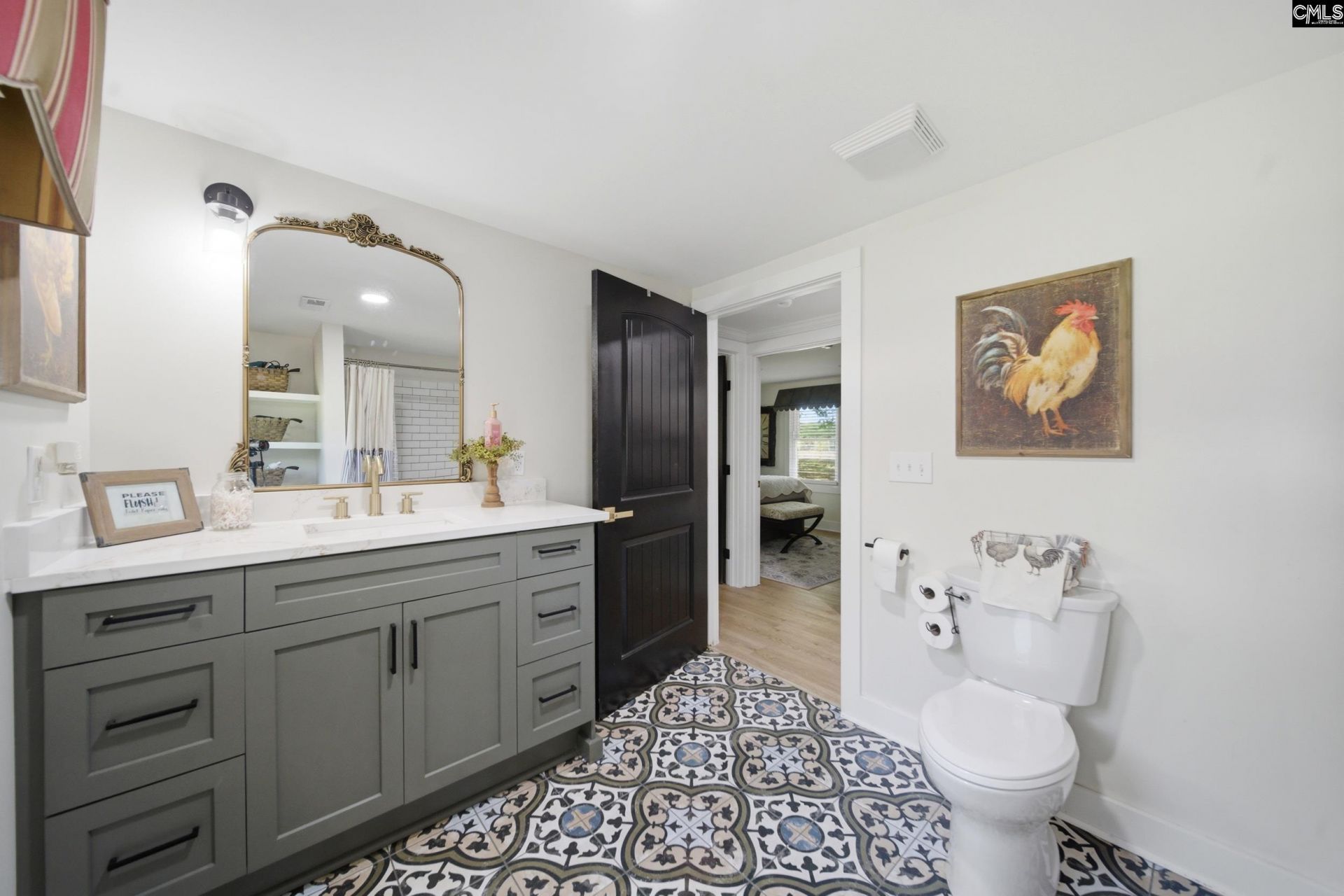695 Hartzog  Photo 24