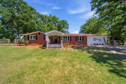 695 Hartzog  photo 4