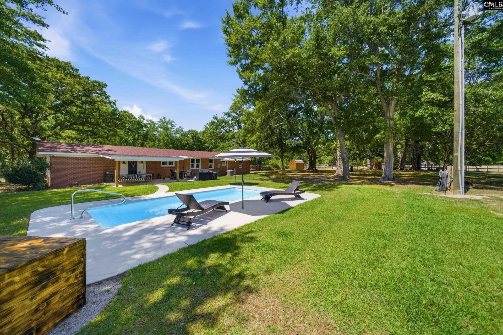 695 Hartzog  Photo 46