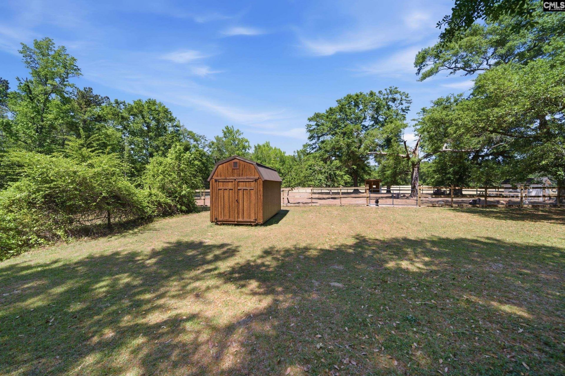 695 Hartzog  Photo 47