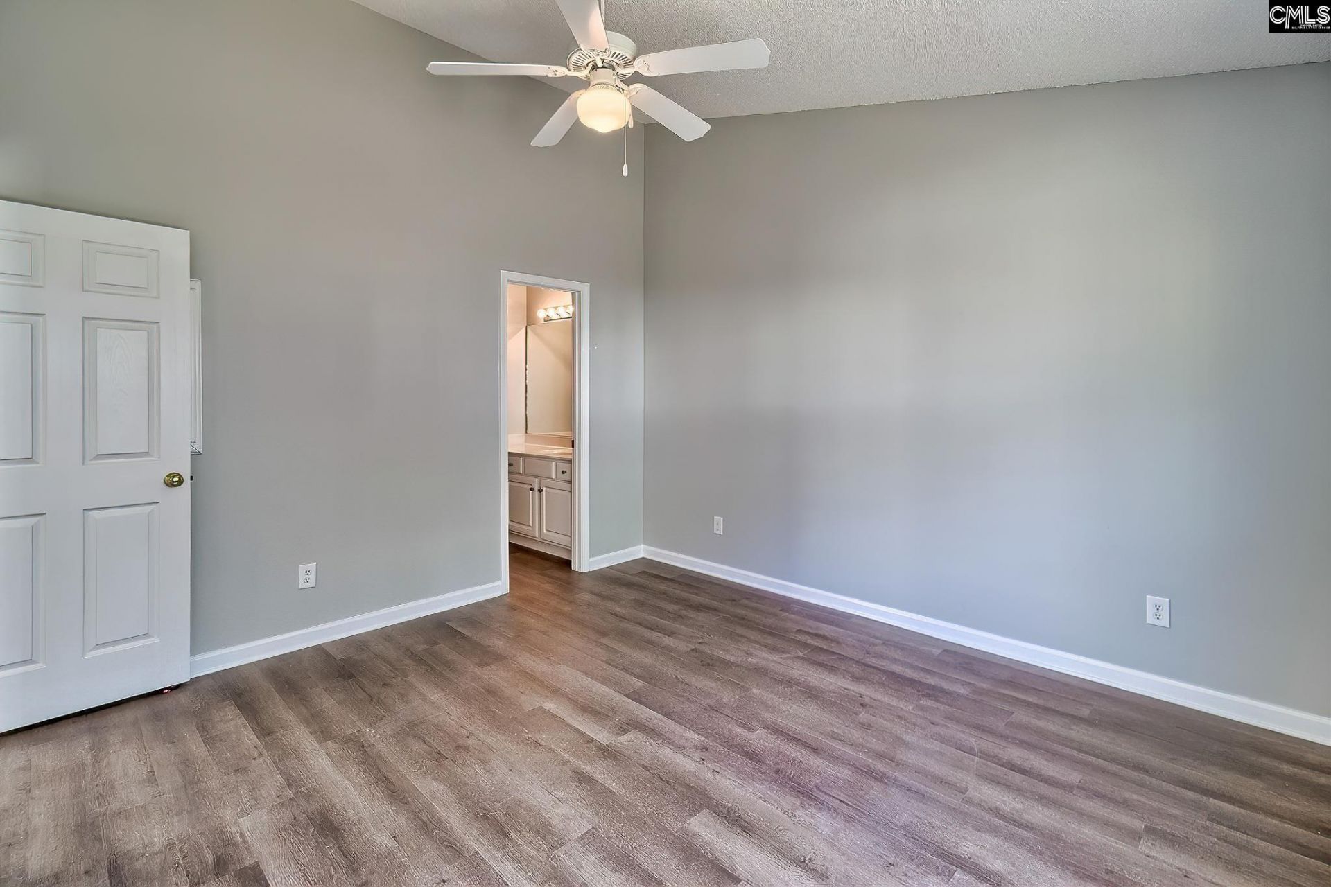 229 Saluda Woods Place  Photo 17