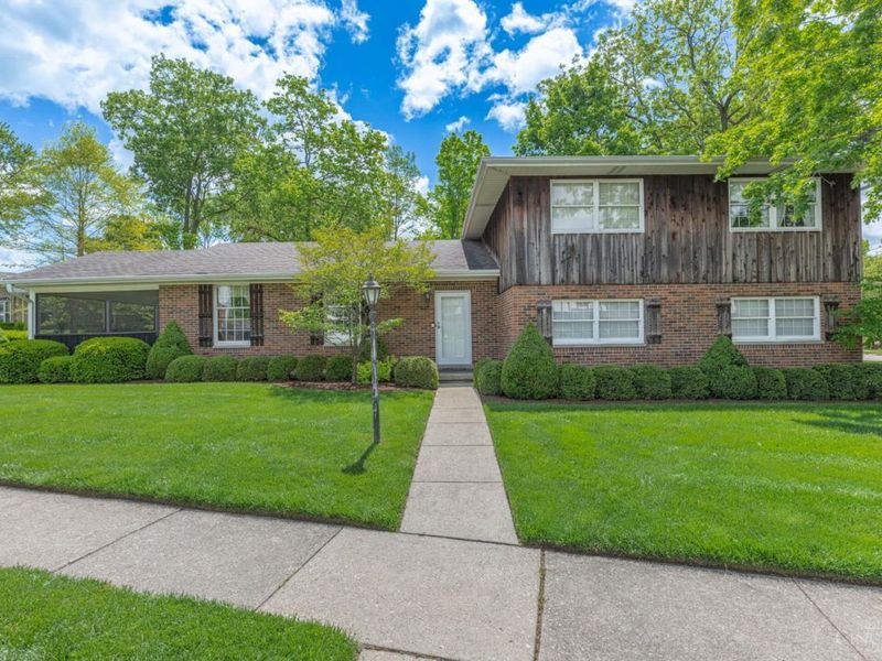 4900 Ronald Drive, Middletown, OH 45042 Photo 2