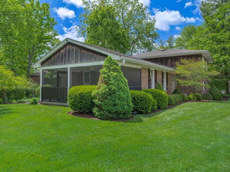 4900 Ronald Drive, Middletown, OH 45042 Photo 3