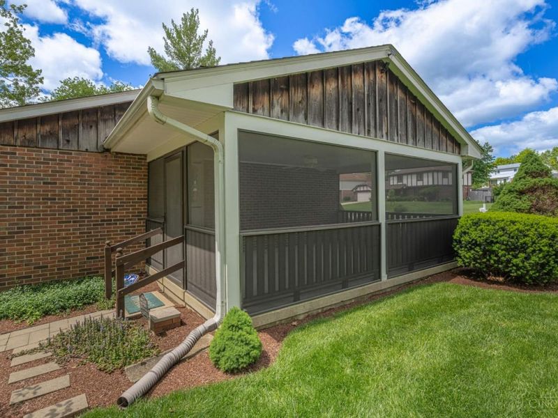 4900 Ronald Drive, Middletown, OH 45042 Photo 6