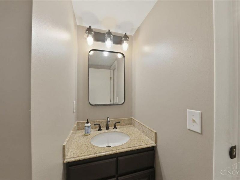 2138 Ohio Avenue, Unit B, Cincinnati, OH 45219 Photo 42