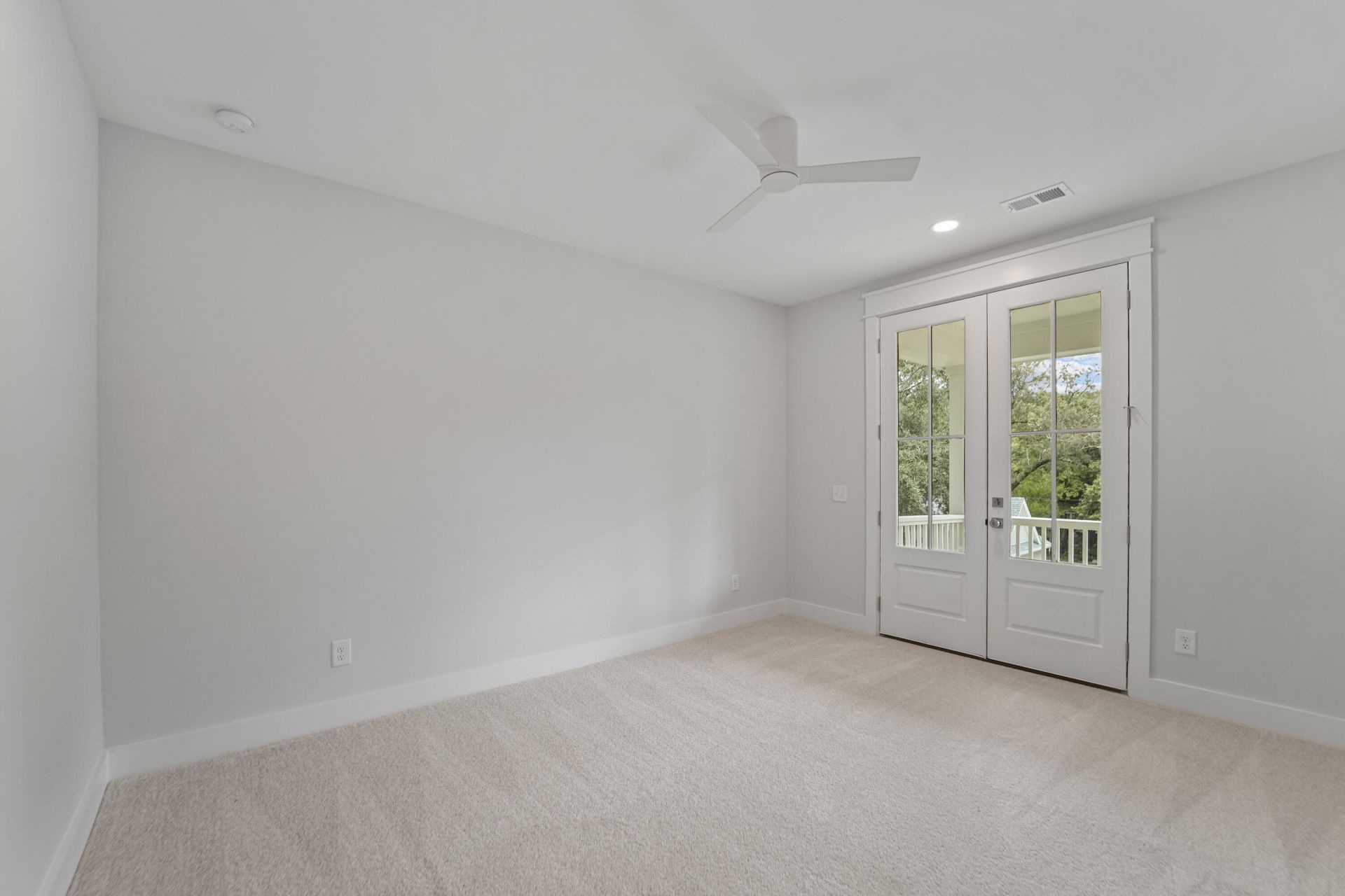 1892 Grover Drive Photo 37