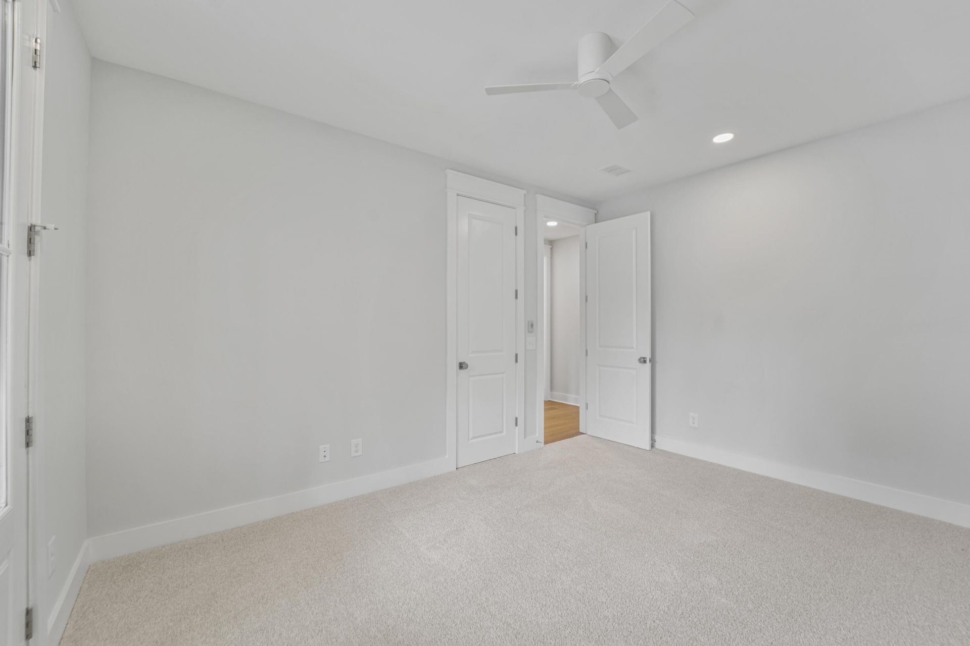 1892 Grover Drive Photo 40