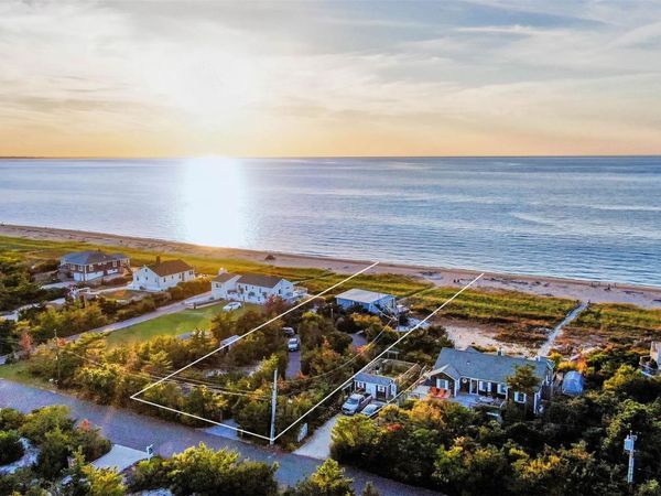 825 N Sea Drive , Southold, NY 11971