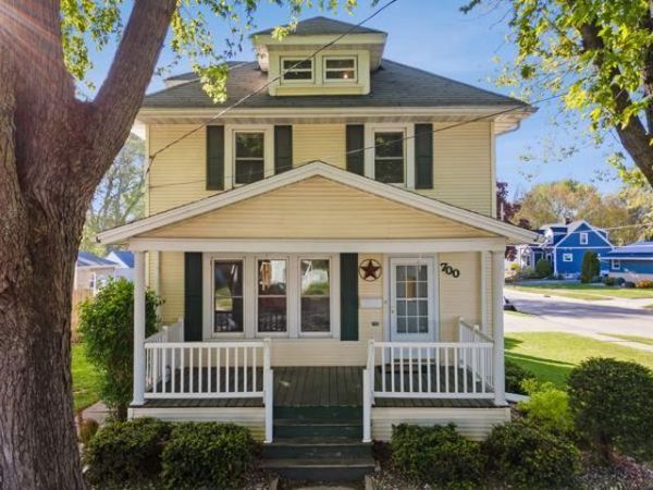 700 Center Street, Beaver Dam, WI 53916