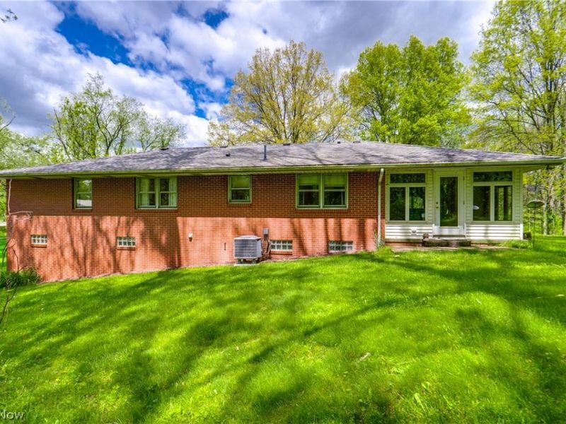 5666 Butterbridge Road NW, Canal Fulton, OH 44614 Photo 9
