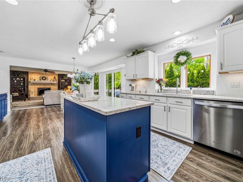 10830 Lakebrook Drive, Kirtland, OH 44094 Photo 18