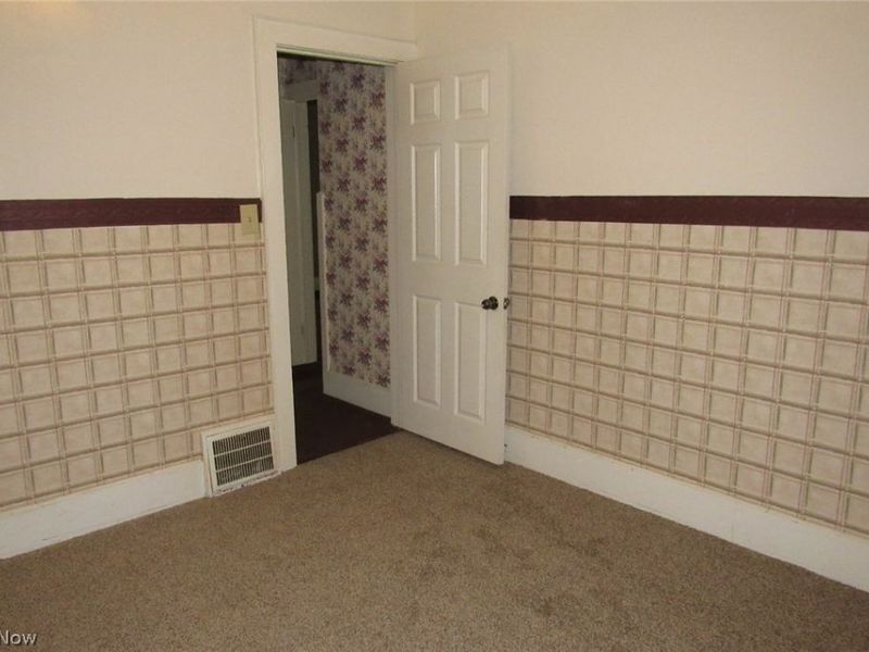 2042 W Prospect Road, Ashtabula, OH 44004 Photo 15