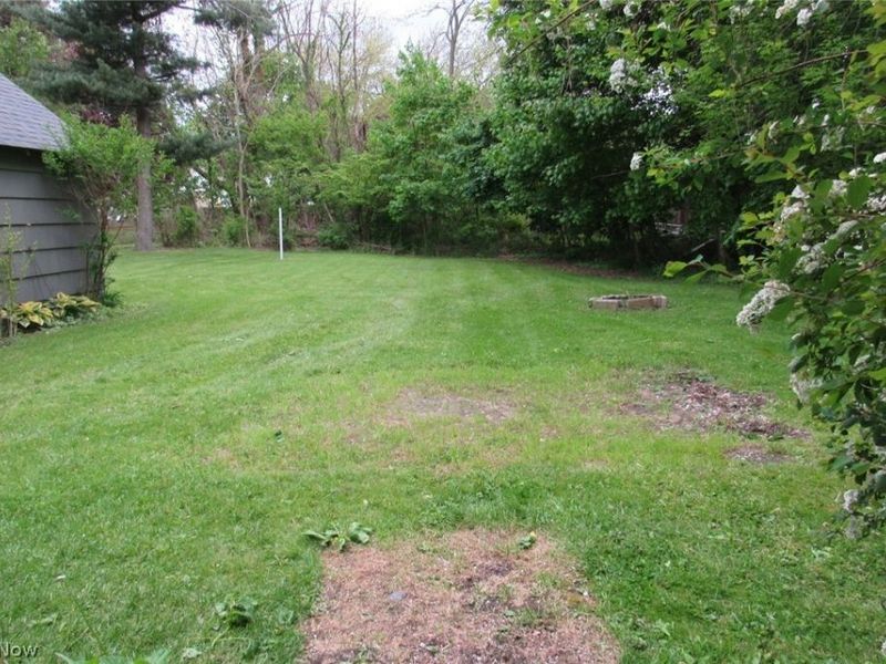 2042 W Prospect Road, Ashtabula, OH 44004 Photo 22