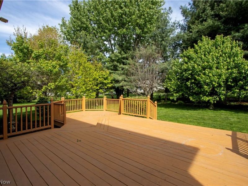 1570 Wildwood Drive, Wooster, OH 44691 Photo 3