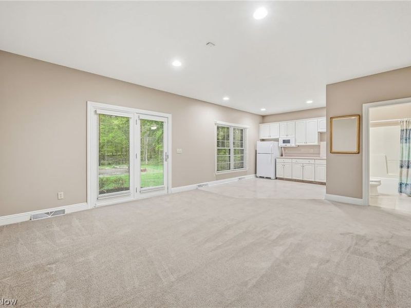 2520 Eastpoint Heights Drive SE, Howland, OH 44484 Photo 22
