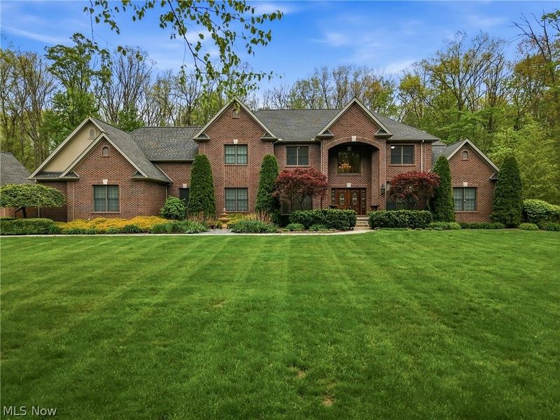 2520 Eastpoint Heights Drive SE, Howland, OH 44484 Photo 3