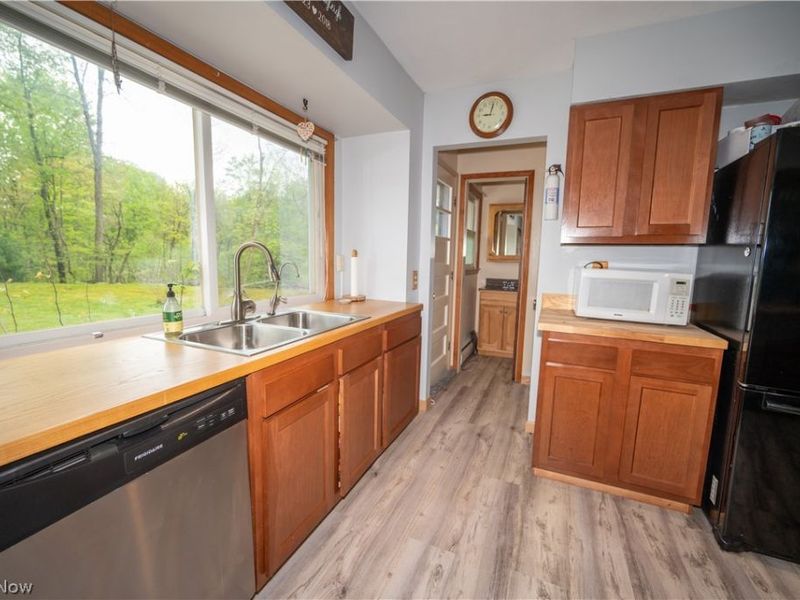 18889 Riverview Drive , Chagrin Falls, OH 44023 Photo 16