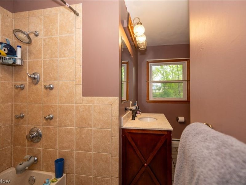 18889 Riverview Drive , Chagrin Falls, OH 44023 Photo 25