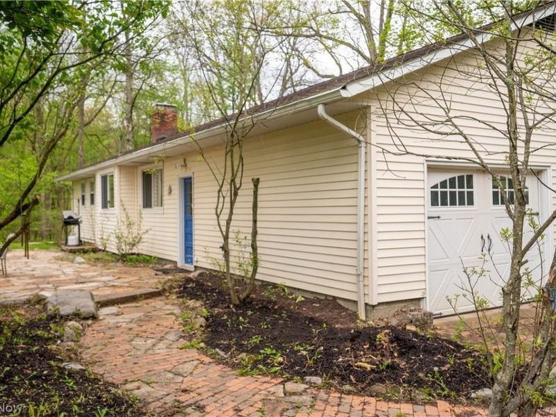 18889 Riverview Drive , Chagrin Falls, OH 44023 Photo 33