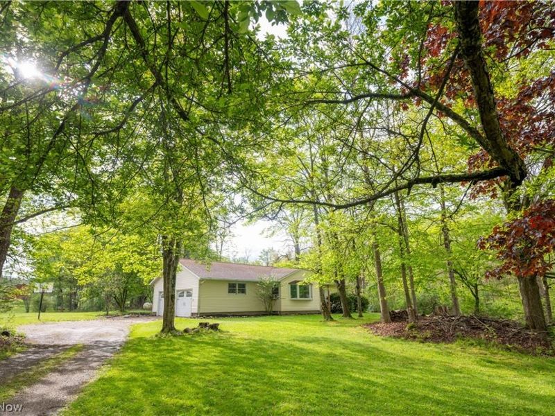 18889 Riverview Drive , Chagrin Falls, OH 44023 Photo 35
