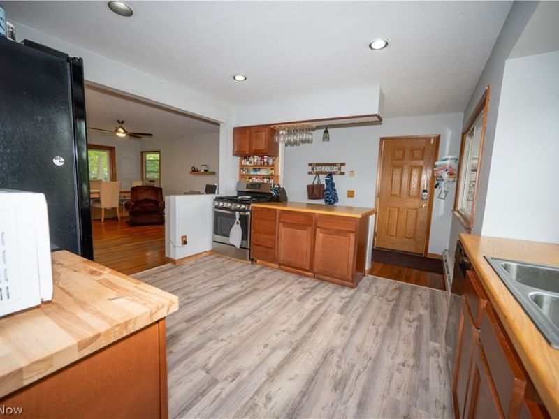 18889 Riverview Drive , Chagrin Falls, OH 44023 Photo 6