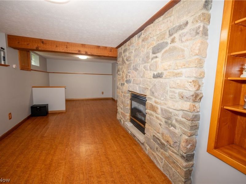 18889 Riverview Drive , Chagrin Falls, OH 44023 Photo 8