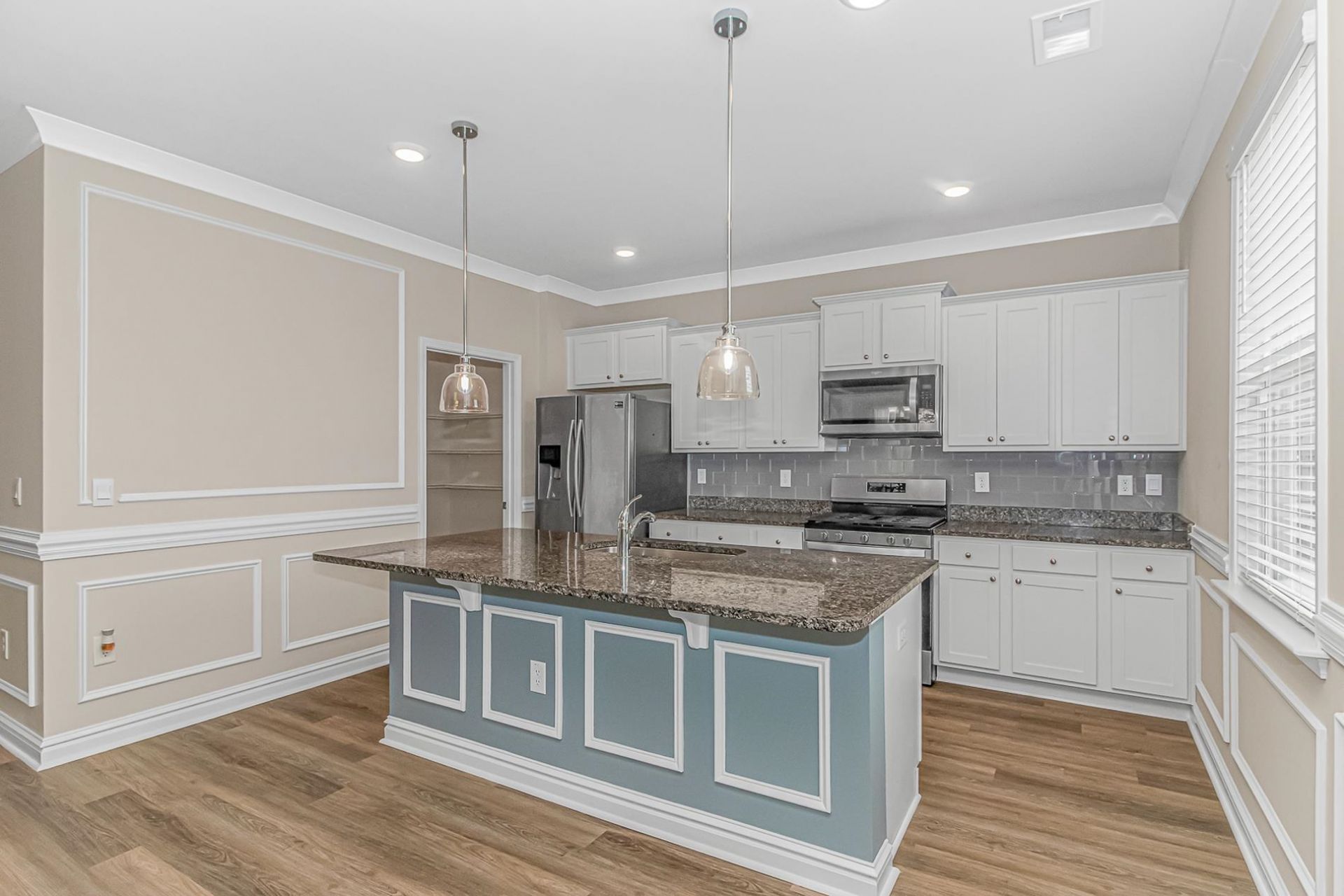 9160 Fort Hill Way Photo 8