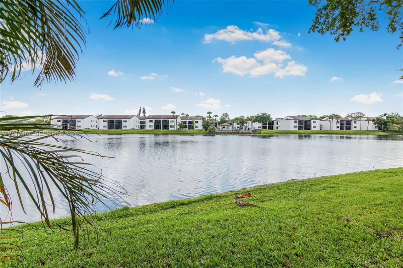 11321 NW 16th Court, Pembroke Pines, FL 33026 Photo