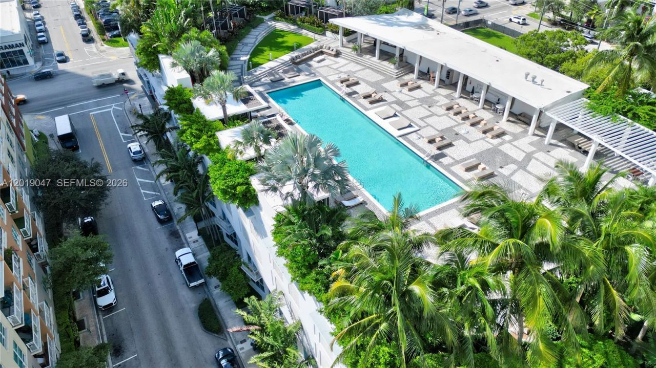 2020 N Bayshore Dr , Unit 1905, Miami, FL 33137 Photo