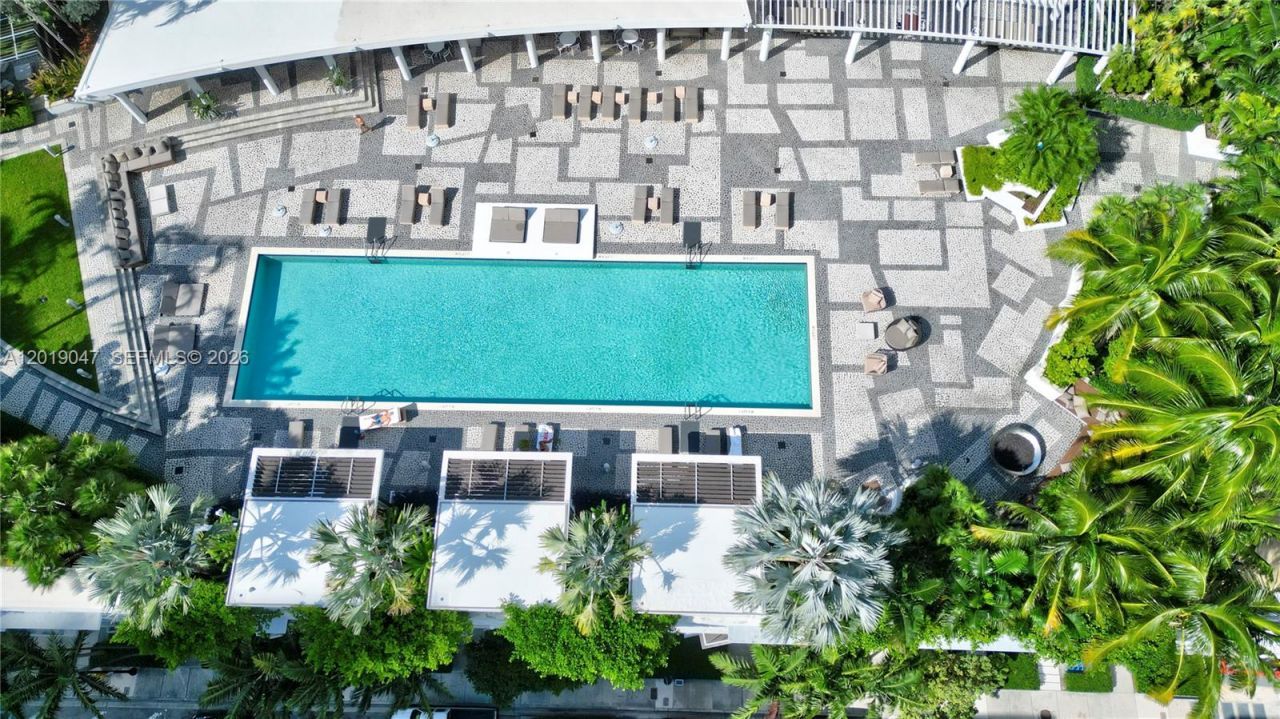 2020 N Bayshore Dr , Unit 1905, Miami, FL 33137 Photo