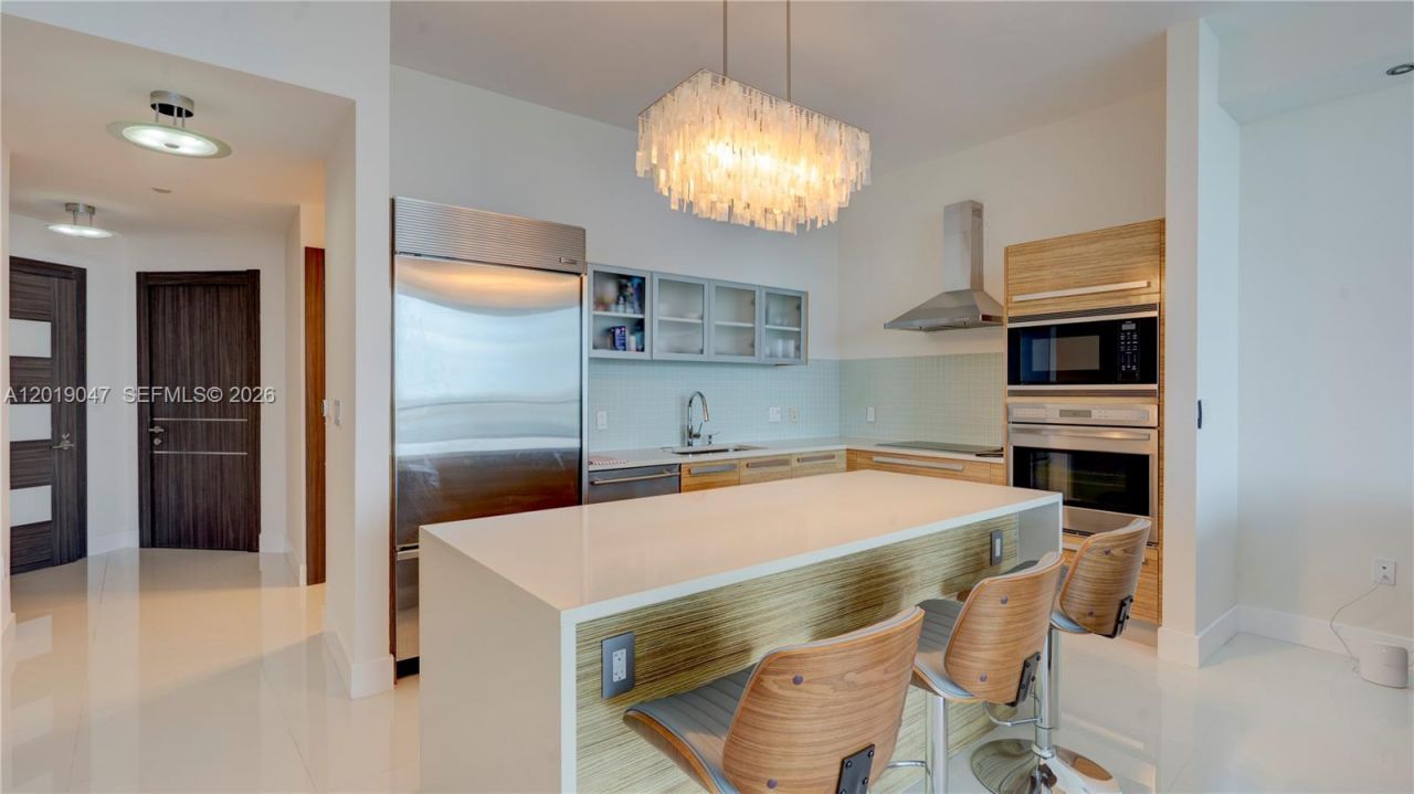 2020 N Bayshore Dr , Unit 1905, Miami, FL 33137 Photo