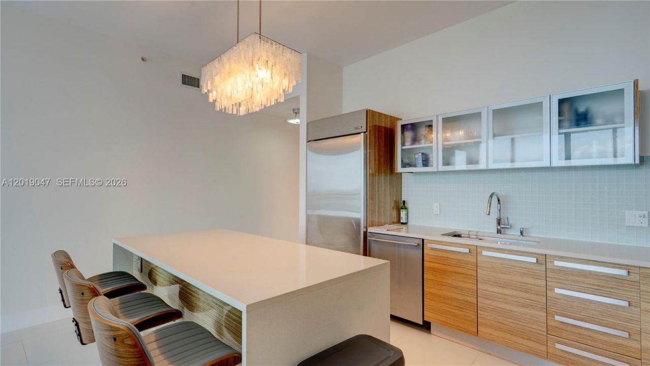 2020 N Bayshore Dr , Unit 1905, Miami, FL 33137 Photo