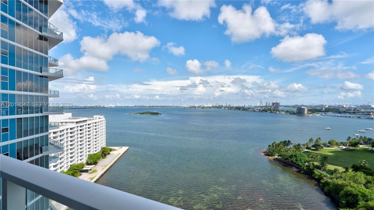 2020 N Bayshore Dr , Unit 1905, Miami, FL 33137 Photo