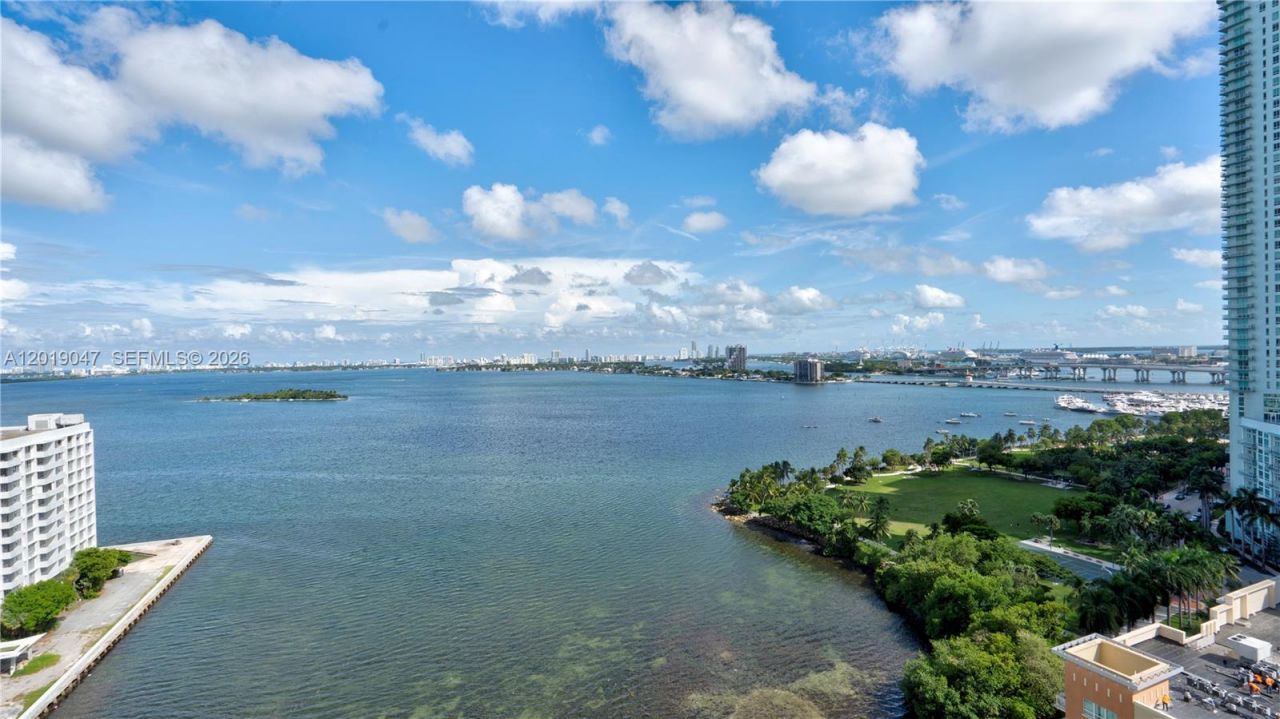 2020 N Bayshore Dr , Unit 1905, Miami, FL 33137 Photo