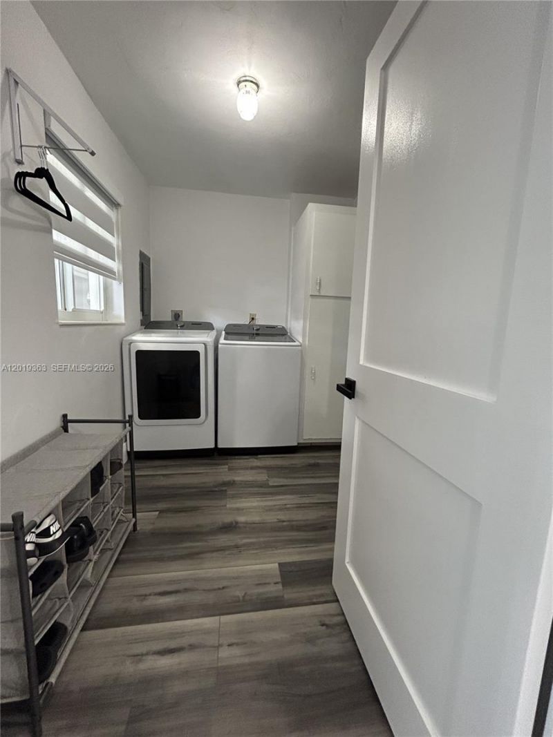 6832 W 2nd Ct , Hialeah, FL 33014 Photo