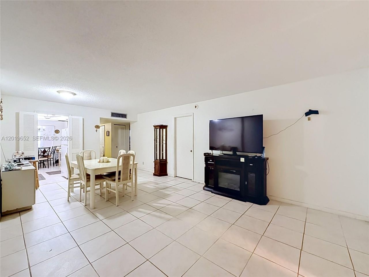 3000 NW 48th Ter, Unit 126, Lauderdale Lakes, FL 33313 Photo