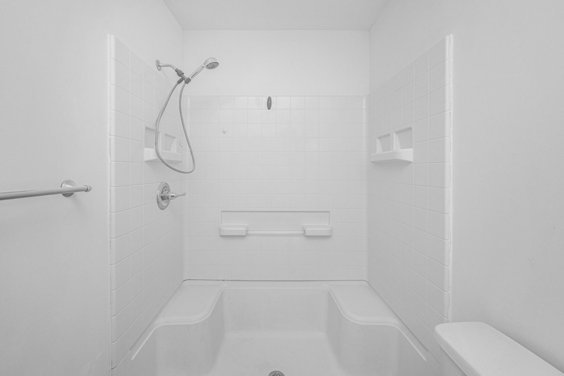 7940 Parklane Court Photo 22