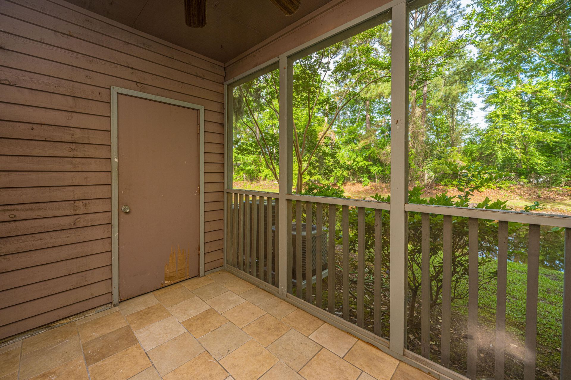 7940 Parklane Court Photo 29