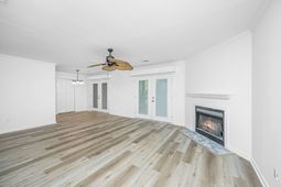 7940 Parklane Court photo 4