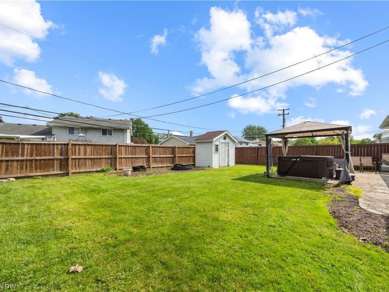 25082 Randall Drive, North Olmsted, OH 44070 Photo 27