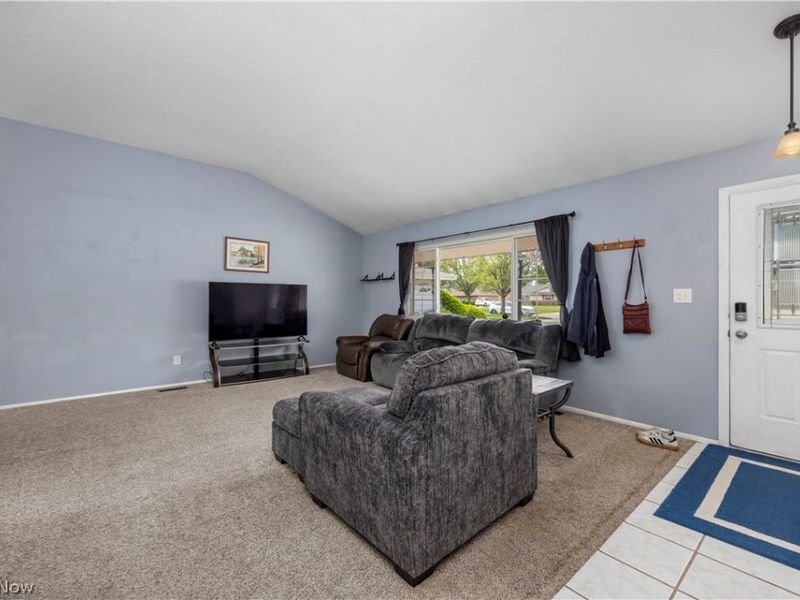 25082 Randall Drive, North Olmsted, OH 44070 Photo 4