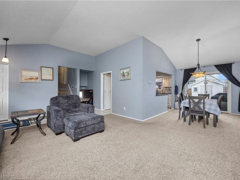 25082 Randall Drive, North Olmsted, OH 44070 Photo 7