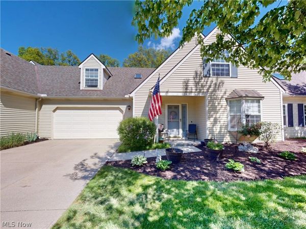 167 Marwyck Place Lane , Northfield, OH 44067