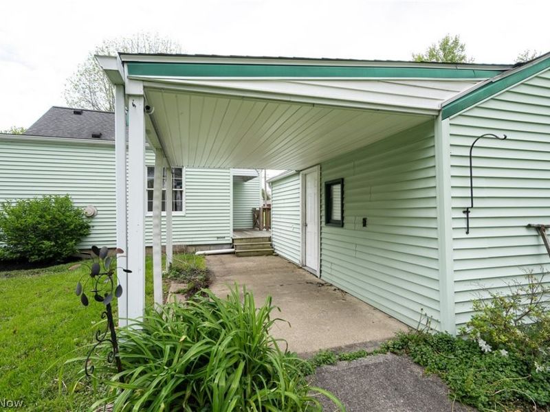 4020 Stratmore Avenue, Youngstown, OH 44511 Photo 16