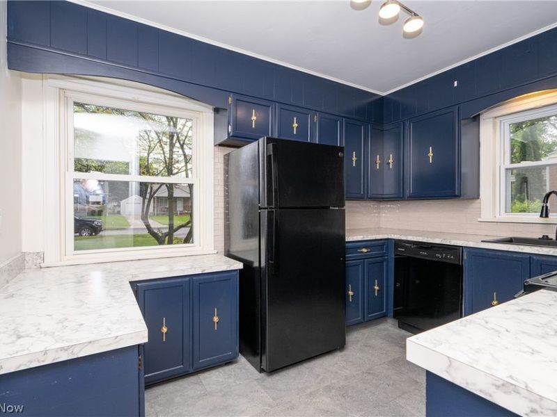 4020 Stratmore Avenue, Youngstown, OH 44511 Photo 2