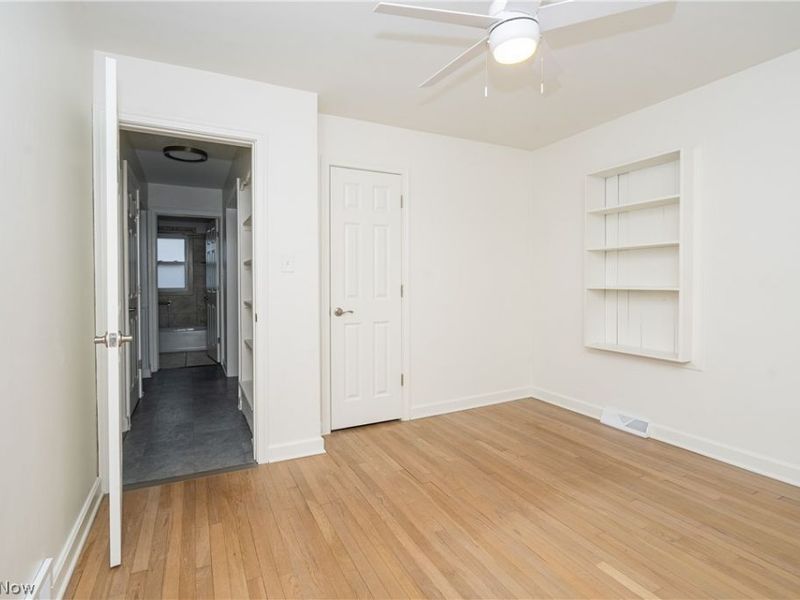 4020 Stratmore Avenue, Youngstown, OH 44511 Photo 9