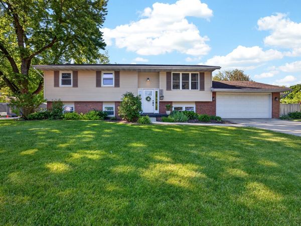 1701 Judine Lane , Normal, IL 61761